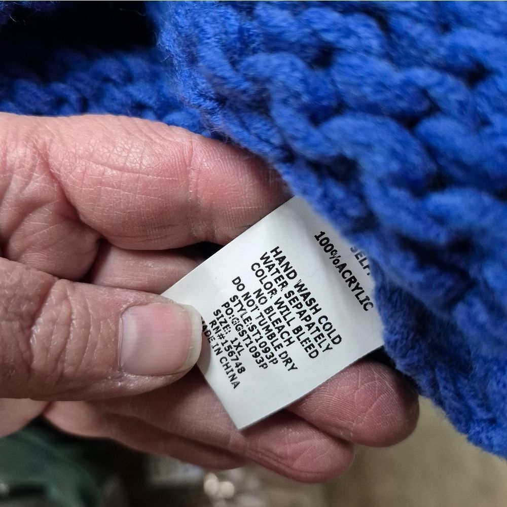 Racheal Blue Oversized Pompom Heart Sweater - NEW - Picture 4 of 7